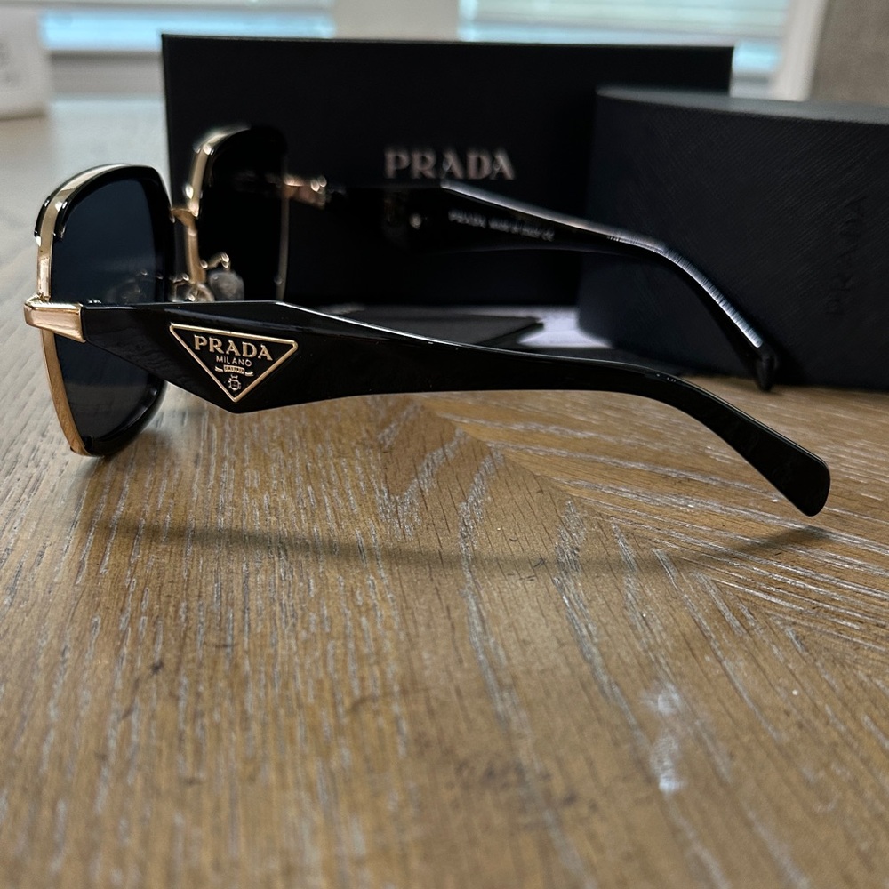 Prada Gold and Black Sunglasses - Picture 4 of 7